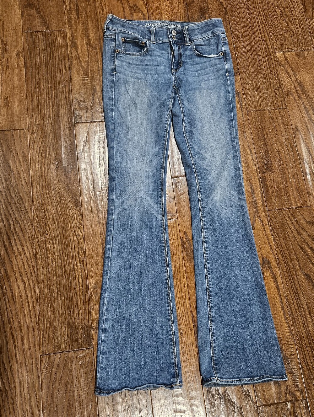 American Eagle Outfitters Artist Flare Jeans - Size 2 Long